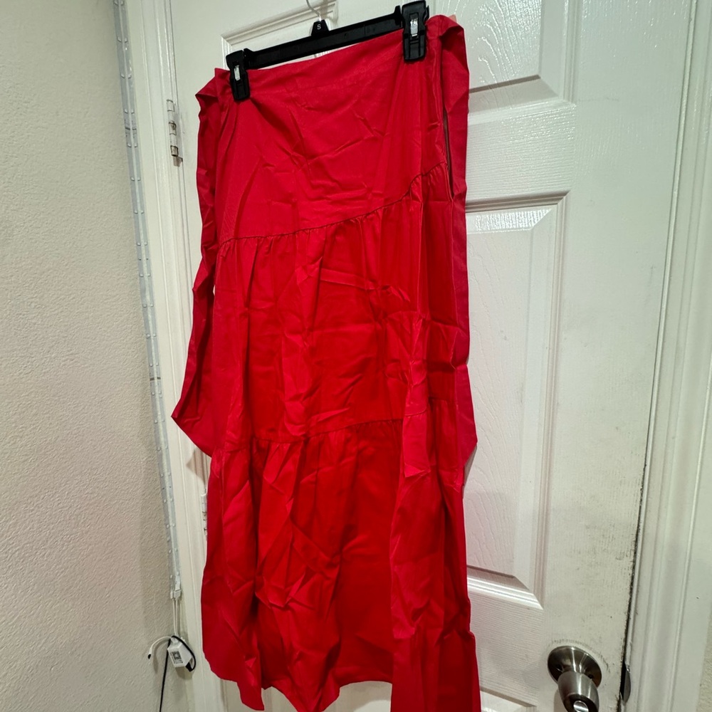 Red Two-Piece Set - Picture 2 of 5